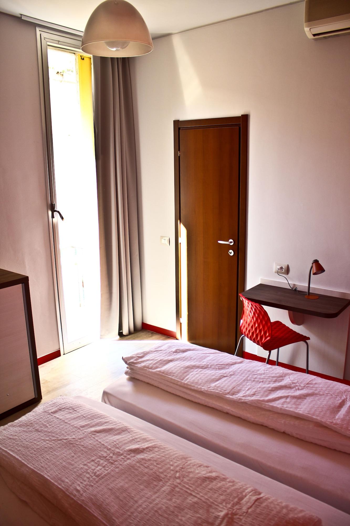 Hotel Nologo جنوة المظهر الخارجي الصورة
