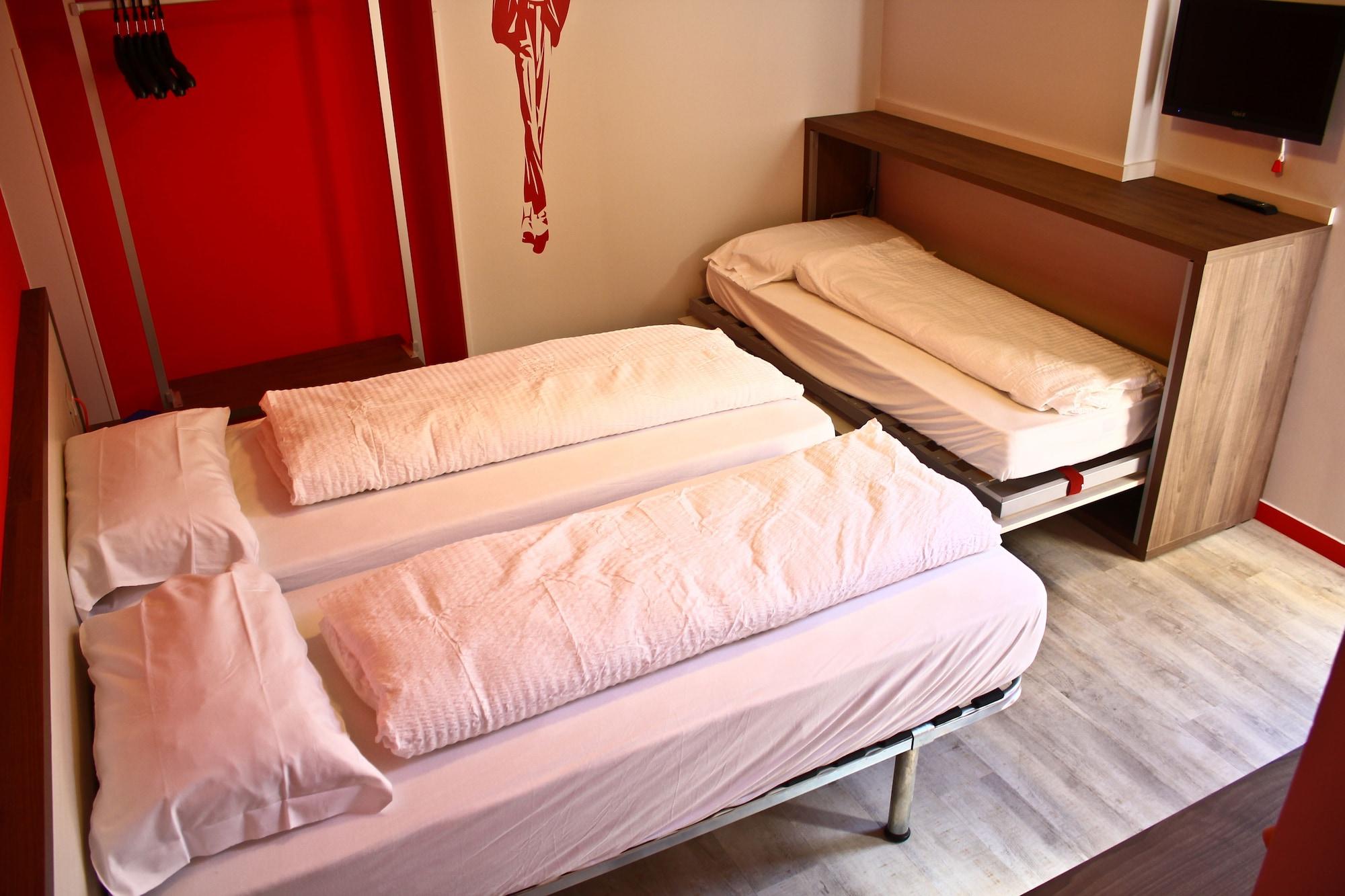 Hotel Nologo جنوة المظهر الخارجي الصورة