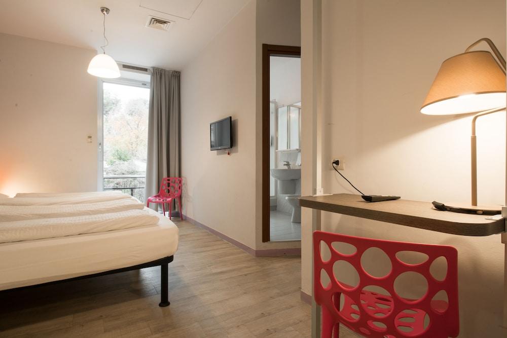 Hotel Nologo جنوة المظهر الخارجي الصورة